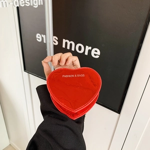 Fashion Heart Shaped Mini Shoulder Bag PU Leather Glossy Finish With Metal Chain Strap Trendy Crossbody Purse For Women