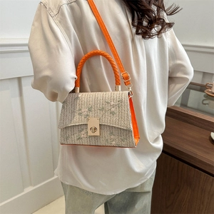 Sac bandoulière en paille brodé de fleurs avec poignée orange pour femme