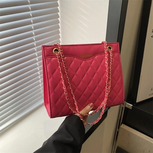 Women Quilted Rhombic Shoulder Bag PU Leather Gold Chain Tote Bag Small Crossbody Bag Versatile Elegant Messenger Bag