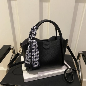 Sacs À Main Pour Femmes En Cuir PU Motif Litchi Décor Écharpe En Satin Sac À Bandoulière Mode Décontractée Fourre-Tout
