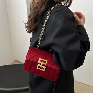 Vintage Dames Fluwelen Crossbodytas Met Gouden Ketting Geometrisch Slot Doorgestikte Kleine Vierkante Schoudertas Voor Feestjes