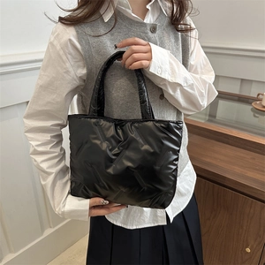 Women Fashion Quilted Puffer Tote Bag Shiny PU Large Capacity Metallic Shoulder Bag Casual Winter Daily Handbag