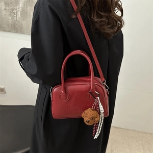 Fashion PU Leather Shoulder Bag For Women Retro Embossed Letter Handbag With Teddy Bear Charm And Braided Rope