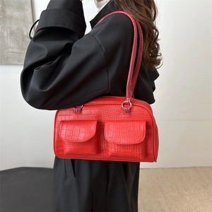 Fashionable red crocodile pattern Boston bag with dual pockets for women's daily commute