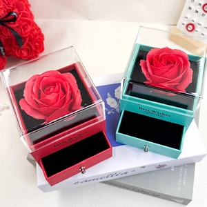 Boîte à bijoux avec rose éternelle, couvercle acrylique et tiroir de rangement