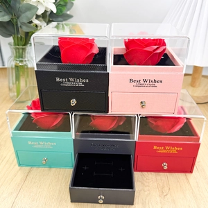 Boîte à bijoux avec rose éternelle, couvercle acrylique et tiroir en cinq coloris divers