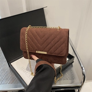 Chevron Quilted Crossbody Bag Suede Faux Leather Women Shoulder Purse Gold Chain Strap Vintage Small Square Fashion Purse