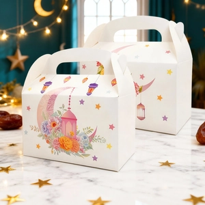 Middle Eastern Style Ramadan Eid White Cardboard Gable Boxes Floral Moon Lantern Print Candy Dessert Packaging Gift Wrap Supplies