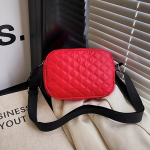 Sac Bandoulière Matelassé pour Femmes en Cuir PU Petit Sac Carré à Épaule Tendance Couleur Unie pour le Quotidien
