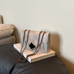 Luxury Women Rhombic Quilted PU Leather Crossbody Bag Fashion Square Chain Shoulder Bag Elegant Daily Commuting Small Flap Purse
