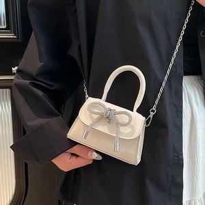 Mini Sac Carré à Nœud Papillon pour Femmes en Cuir PU Strass Chaîne Sac à Épaule Mode Poignée Supérieure Sac Bandoulière