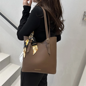 Women Large Capacity PU Leather Tote Bag With Decorative Satin Scarf 2025 Fashion Street Style Shoulder Bag Commuter Daily Bag