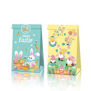 Detalle de bolsas de regalo de papel kraft de Pascua con diseños de conejos y huevos