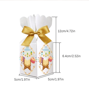 White Moon Castle gift box with gold ribbon and dimensions 5x5x12cm for party favors