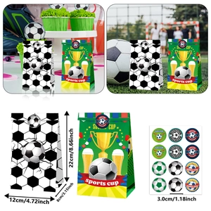 Tableau des tailles des sacs cadeaux en papier de football avec motifs de trophée
