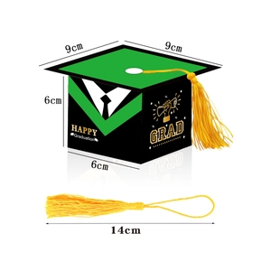Detailed size chart of graduation cap gift box with yellow tassel and dimensions