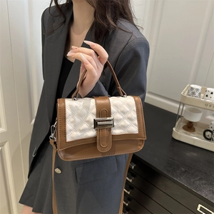 Quilted PU Leather Handbag Small Square Crossbody Bag Women Fashion Color Block Shoulder Purse With Metal Buckle And Handle
