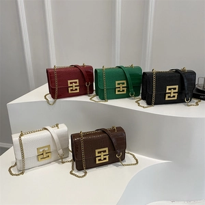Fashion crocodile pattern crossbody bag with gold chain strap in five stylish colors