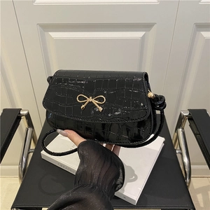 Women Croc Embossed PU Leather Bow Shoulder Bag Simple Flap Underarm Bag Versatile Daily Commute Crossbody Bag Fashion Handbag