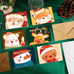 Six modèles de cartes de Noël avec lettrage doré et enveloppes en papier kraft