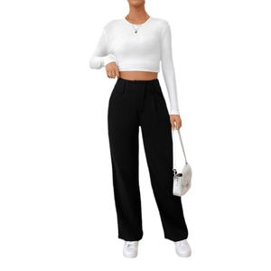 Pantalon large noir à taille haute pour femme avec ensemble haut court à manches longues