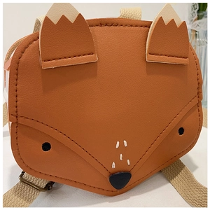 Détail du sac renard pour enfants avec oreilles 3D et bandoulière tissée réglable