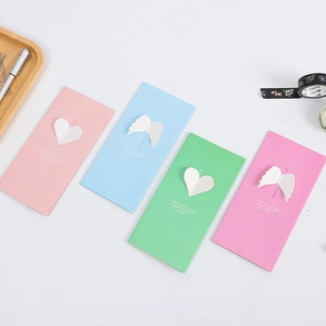 Lot de cartes de vœux créatives avec trombones en forme d'ailes et de cœurs colorés
