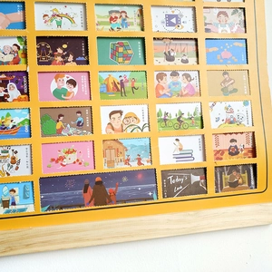 Interactive yellow frame with 100 parent-child activity cards for kids early education