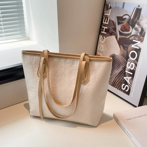 Women Large Capacity PU Leather Tote Bag Embossed Cartoon Pattern Shoulder Bag Casual Street Style Handbag For Daily School