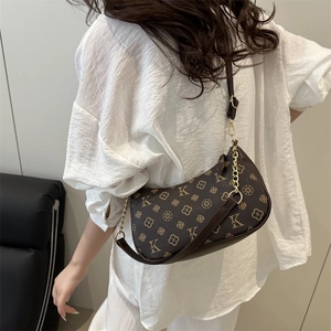 Women's vintage brown monogram shoulder bag with lychee texture and metallic chain