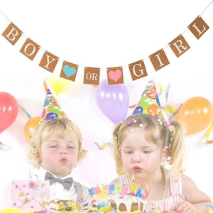 Bannière Boy or Girl vintage en papier kraft avec cœurs pour décoration de fête prénatale