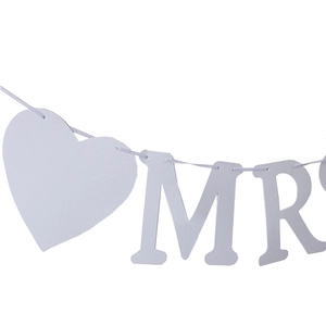 Striscione di nozze bianco Mr & Mrs con motivo a cuore per decorazioni di matrimonio