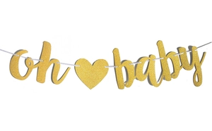 Vue détaillée de la bannière oh baby dorée pailletée avec cœur pour baby shower
