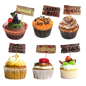 Halloween Cupcake Topper Set mit Holzstruktur Gefahrenzeichen und Blutspritzern
