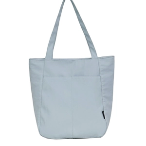 Minimalistische hellblaue Einkaufstasche mit großem Hauptfach und Fronttaschen