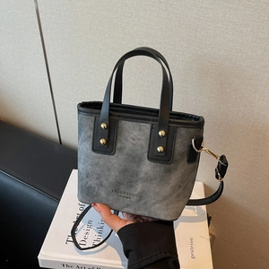 Sac Seau Vintage en Cuir Microfibre pour Femmes Sac à Bandoulière Minimaliste Urbain Couleur Contrastée Mode