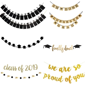 Set di Banner per Festa di Laurea Congrats Grad Finally Done Carta Glitterata Carta Kraft Cornice Foto Decorazione