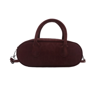Borsa a mano minimalista rosso scuro maculata con tracolla rimovibile moderna