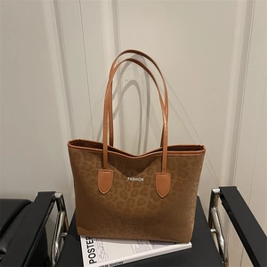 Grand Sac Cabas Imprimé Léopard pour Femmes Mode Minimaliste Urbaine en Cuir Synthétique Sac à Épaule pour le Navettage Quotidien Bureau Femmes