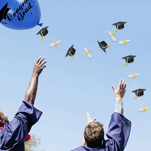 Gefeliciteerd Afgestudeerd Afstudeerfeest Decoratie Set Met Ballon En Afstudeerhoed Diplomarol Banner Hangend Ornament