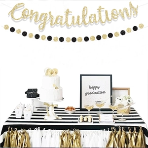 Striscione Congratulations glitter oro e ghirlanda a pois per decorazione festa di laurea