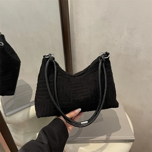 Grande borsa shopper nera a scacchi in tessuto testurizzato per pendolari e ufficio