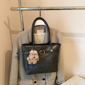 Retro dark grey large capacity tote bag with decorative strap and plush puppy pendant