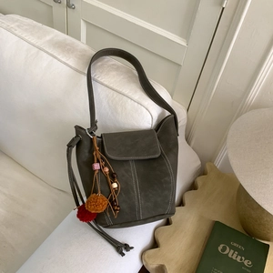 Sac Bandoulière Seau en Cuir PU Vintage pour Femme Avec Surpiqûres Contrastées Sac à Épaule Minimaliste Sac Messager Décontracté