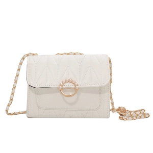 Minimalist white quilted small square bag with pearl metal ring buckle and chain strap