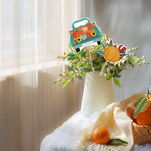 Pics de vase avec citrouille et camion rétro pour décoration de Thanksgiving