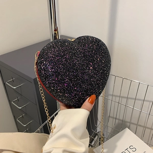 Women Sequin Heart Shaped Crossbody Bag Glitter PU Leather Mini Shoulder Bag With Gold Chain Strap For Party Wedding Dating