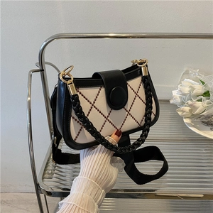 Women Retro Rhombic Lattice Shoulder Bag PU Leather Underarm Crossbody Bag With Braided Handle Wide Strap Fashion Square Purse