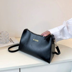 Minimalist Women PU Leather Shoulder Bag Fashion Solid Color Crossbody Purse With Adjustable Strap And Gold Zipper Hardware