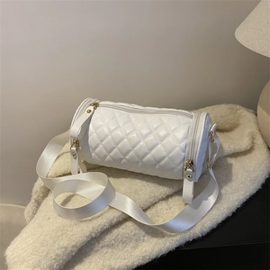 Sac à Bandoulière Cylindre Matelassé en Cuir PU pour Femmes Avec Large Bandoulière Couleur Unie Petit Sac à Épaule Mode Tendance